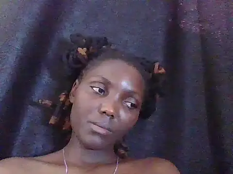 Snapshot of Black_beautygirlll chatting on July 2026 12:32:02 PM Black beautygirlll online show from July 2026 12:32:02 PM