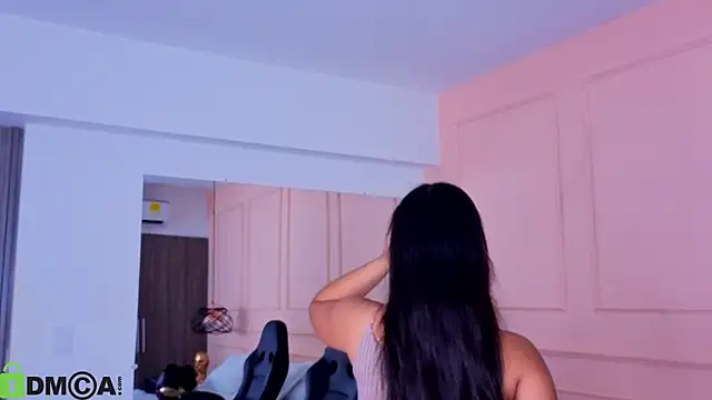 Snapshot of BELLA_GAITAN_ chatting on July 2026 10:50:02 AM BELLA GAITAN online show from July 2026 10:50:02 AM