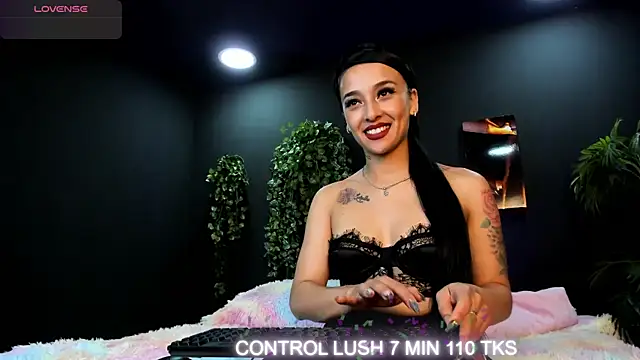 Scarlett  Moon2 online show from July 2026 08:01:02 PM