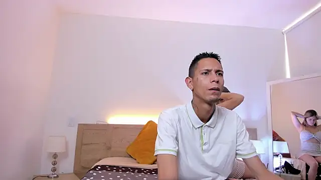 Jason Issabella online show from July 2026 08:04:02 PM