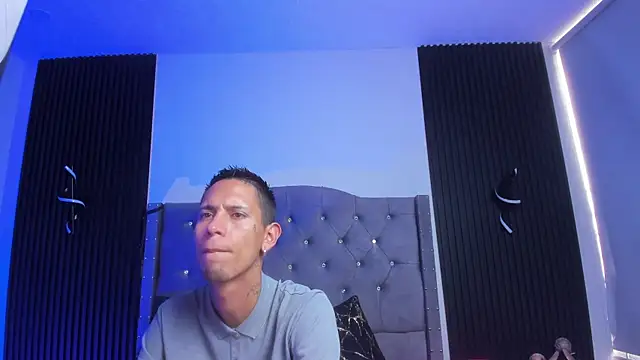 Jason Issabella online show from July 2026 09:12:01 PM