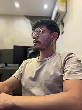 andrewlopezz online show from July 2026 06:55:02 PM