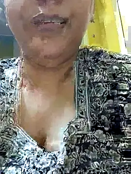 arushi9490 online show from July 2026 04:15:01 AM