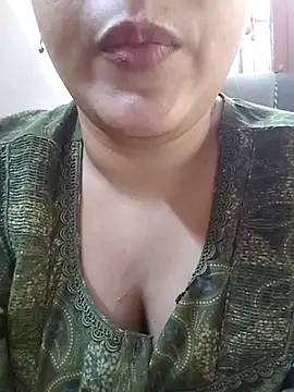 arushi9490 online show from July 2026 06:51:01 AM