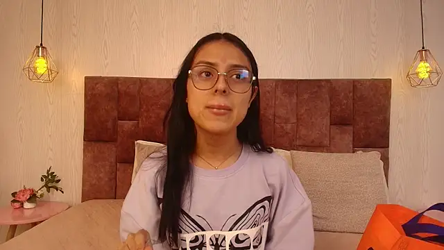 SamanthaFairyy online show from July 2026 12:09:02 PM