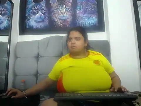 BBW Sharol online show from July 2026 03:54:02 PM
