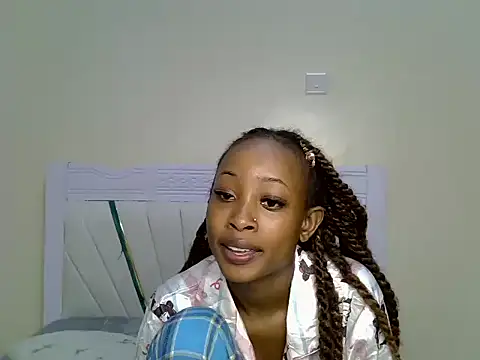 PetiteNoirrr online show from July 2026 02:37:01 AM