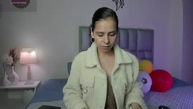 Bianca Vibe online show from July 2026 02:32:02 PM