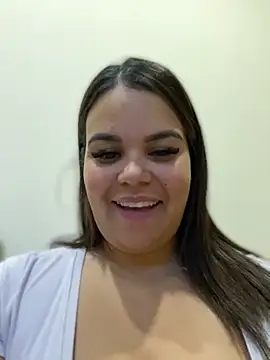 Snapshot of AliceStarshine chatting on February 2025 02:59:02 PM AliceStarshine online show from February 2025 02:59:02 PM