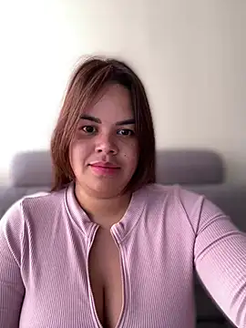 Snapshot of AliceStarshine chatting on March 2025 02:23:02 PM AliceStarshine online show from March 2025 02:23:02 PM