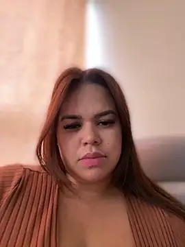 Snapshot of AliceStarshine chatting on March 2025 08:48:01 PM AliceStarshine online show from March 2025 08:48:01 PM