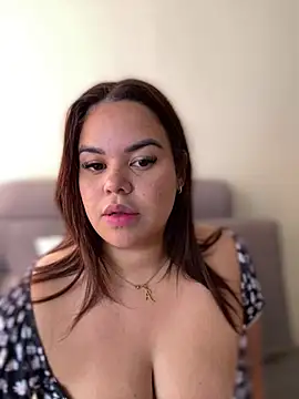 Snapshot of AliceStarshine chatting on March 2025 02:26:02 PM AliceStarshine online show from March 2025 02:26:02 PM