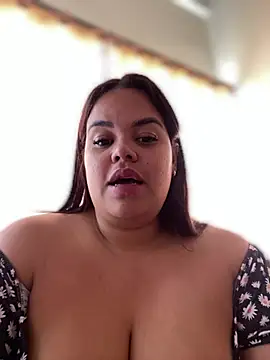 Snapshot of AliceStarshine chatting on March 2025 03:02:02 PM AliceStarshine online show from March 2025 03:02:02 PM