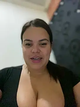 Snapshot of AliceStarshine chatting on March 2025 05:17:02 AM AliceStarshine online show from March 2025 05:17:02 AM