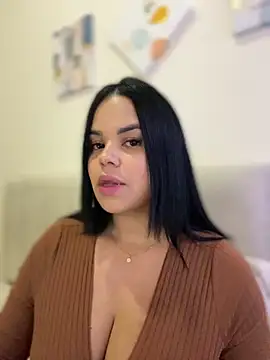 Snapshot of AliceStarshine chatting on October 2025 02:09:02 AM AliceStarshine online show from October 2025 02:09:02 AM