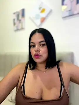 Snapshot of AliceStarshine chatting on October 2025 11:15:01 PM AliceStarshine online show from October 2025 11:15:01 PM