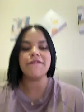 Snapshot of AliceStarshine chatting on October 2025 04:01:02 AM AliceStarshine online show from October 2025 04:01:02 AM