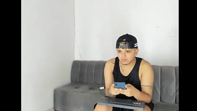 Charlie Scorpion online show from July 2026 04:48:02 PM