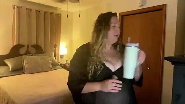 LivYourFantasy online show from July 2026 02:18:01 AM