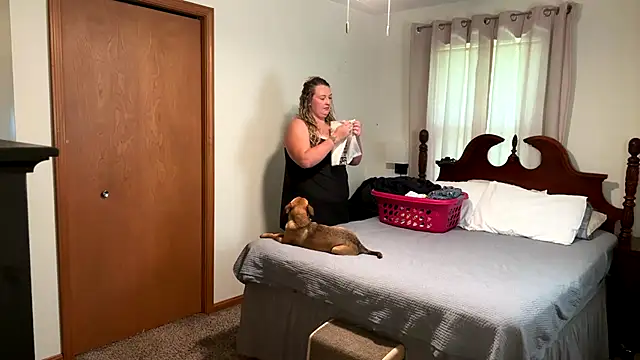 LivYourFantasy online show from July 2026 06:10:02 PM