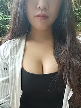 Elina68 online show from July 2026 02:40:01 AM