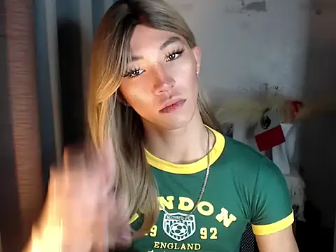urasianfairyxx online show from July 2026 08:18:01 AM