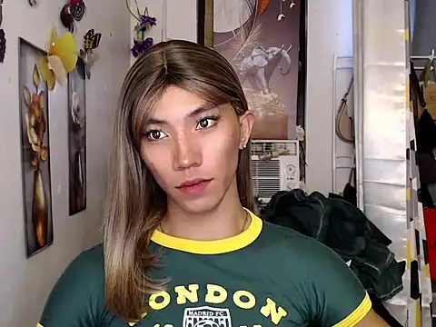 urasianfairyxx online show from July 2026 06:38:02 AM