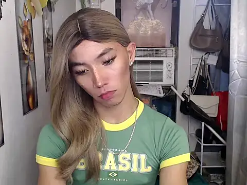 urasianfairyxx online show from July 2026 01:58:33 AM