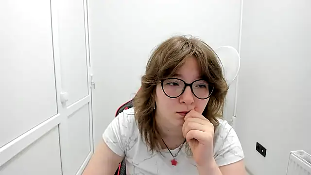 HachiYume online show from July 2026 06:49:01 AM