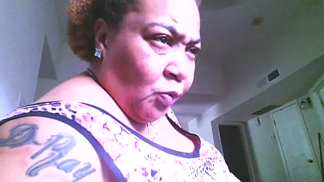 Snapshot of KITTYKATTPUR chatting on July 2026 06:32:02 PM KITTYKATTPUR online show from July 2026 06:32:02 PM
