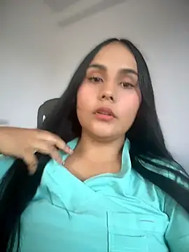 Noa  Harper online show from July 2026 09:00:02 PM