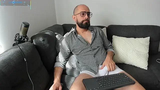 ezequiel mobland online show from July 2026 01:36:02 PM