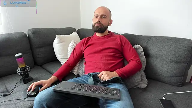 ezequiel mobland online show from July 2026 04:20:01 PM