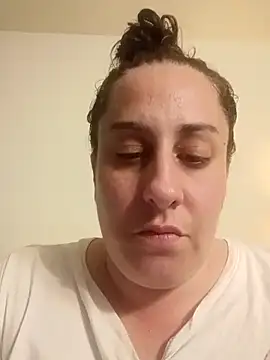 Mannibee online show from July 2026 02:28:01 AM