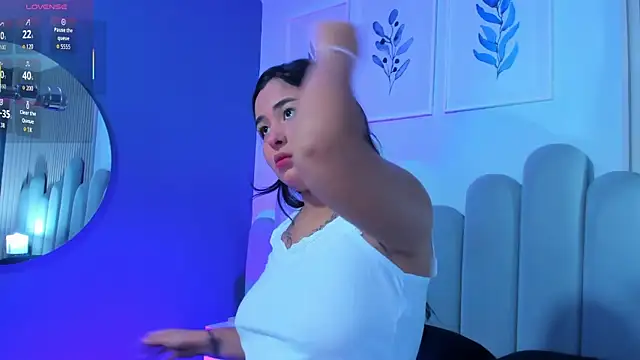 Snapshot of Liz_foox chatting on July 2026 11:12:02 AM Liz foox online show from July 2026 11:12:02 AM