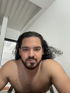 Snapshot of Efren_Fernandez chatting on July 2026 01:36:02 AM Efren Fernandez online show from July 2026 01:36:02 AM