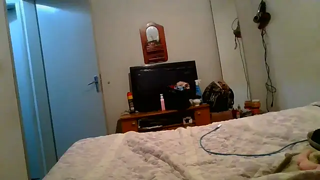 iankinha online show from July 2026 08:06:01 AM