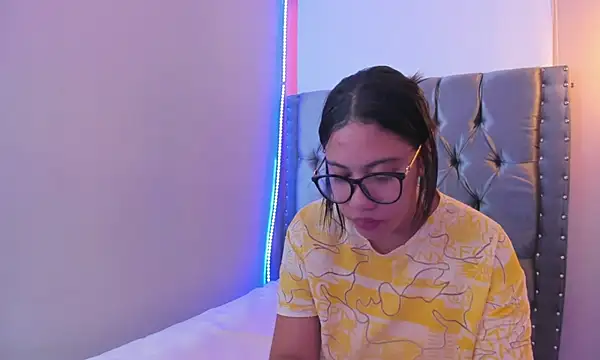 Kataleya Monet  online show from July 2026 12:25:02 PM