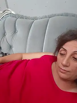 esineee online show from July 2026 10:24:02 PM