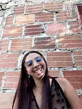 aziel ardiente online show from July 2026 09:39:02 PM
