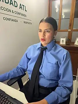 KateRousee online show from July 2026 11:03:02 AM