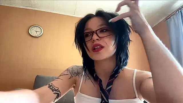 kriniavero online show from July 2026 02:13:02 PM