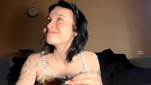 kriniavero online show from July 2026 09:51:01 AM
