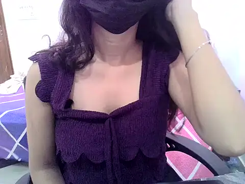 PRIYANKA KHAAN online show from July 2026 08:52:02 AM