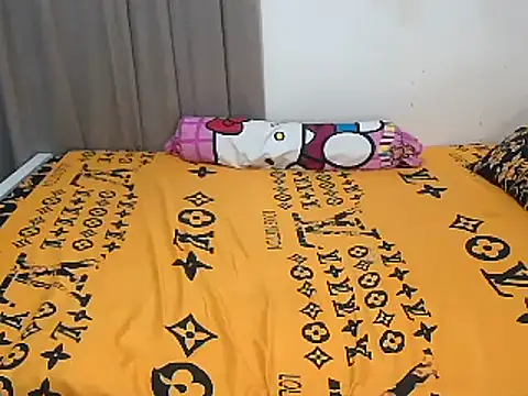 Hotpeachyx online show from July 2026 10:29:01 AM