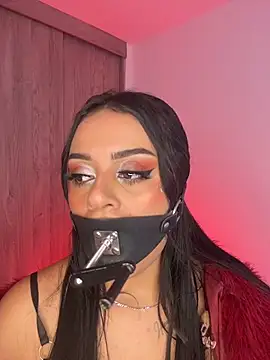 sofiaqueen   online show from July 2026 04:56:01 PM