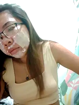 Horny gelyn online show from July 2026 04:45:02 PM