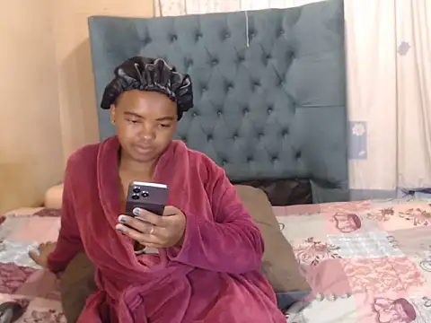 VixenBaddieX online show from July 2026 08:33:02 PM