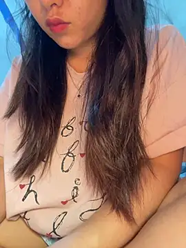 ly-laxxx online show from July 2026 10:52:01 AM