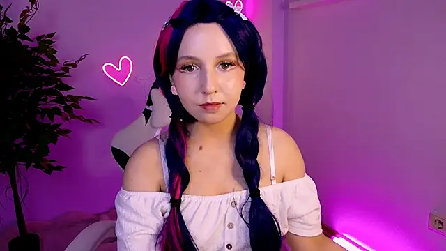 NellyDrew online show from July 2026 10:17:02 AM